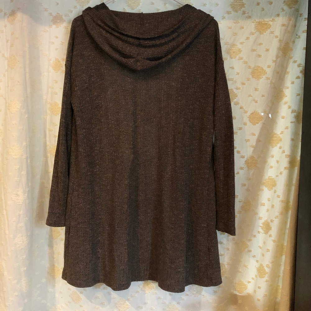 Cardigan - Picture 2 of 5
